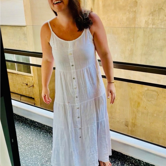 Dresses & Skirts - White Maxi Sundress purchased in Greece